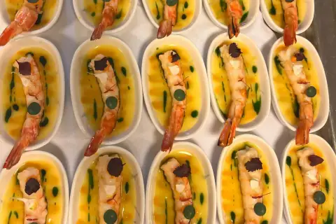 Why Hotels Need a QR Room Service Menu